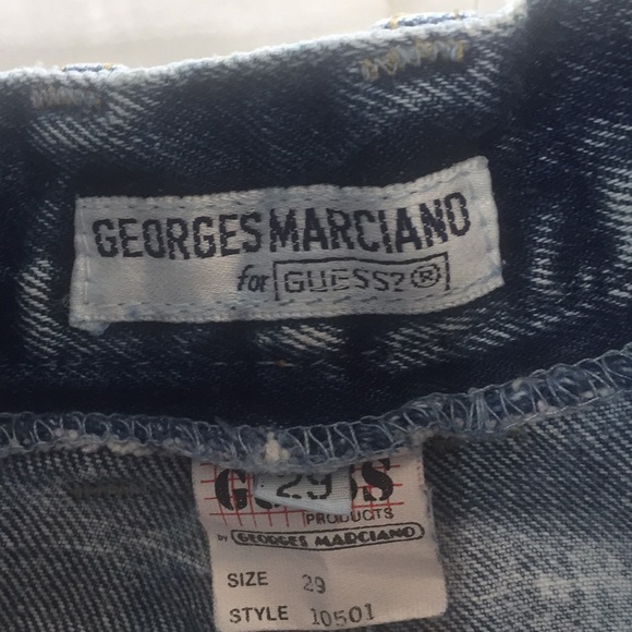 HP 🎉 Guess Stonewash Denim Skirt - Picture 5 of 5